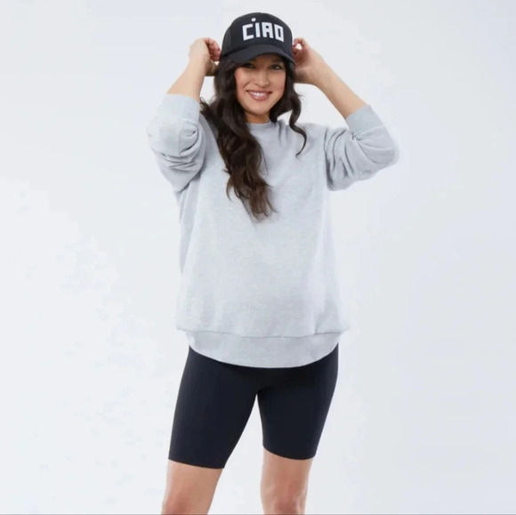 Ingrid & Isabel Mama Crewneck Grey Sweater sz XS - Picture 2 of 10